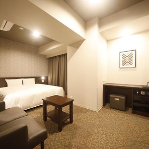 Standard King Room Non-Smoking